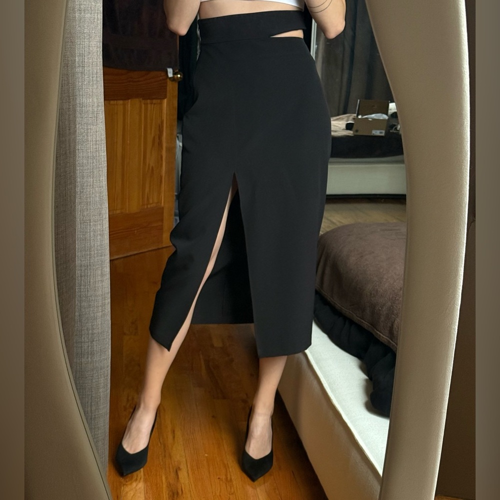Zara Black Pencil Skirt with Slit